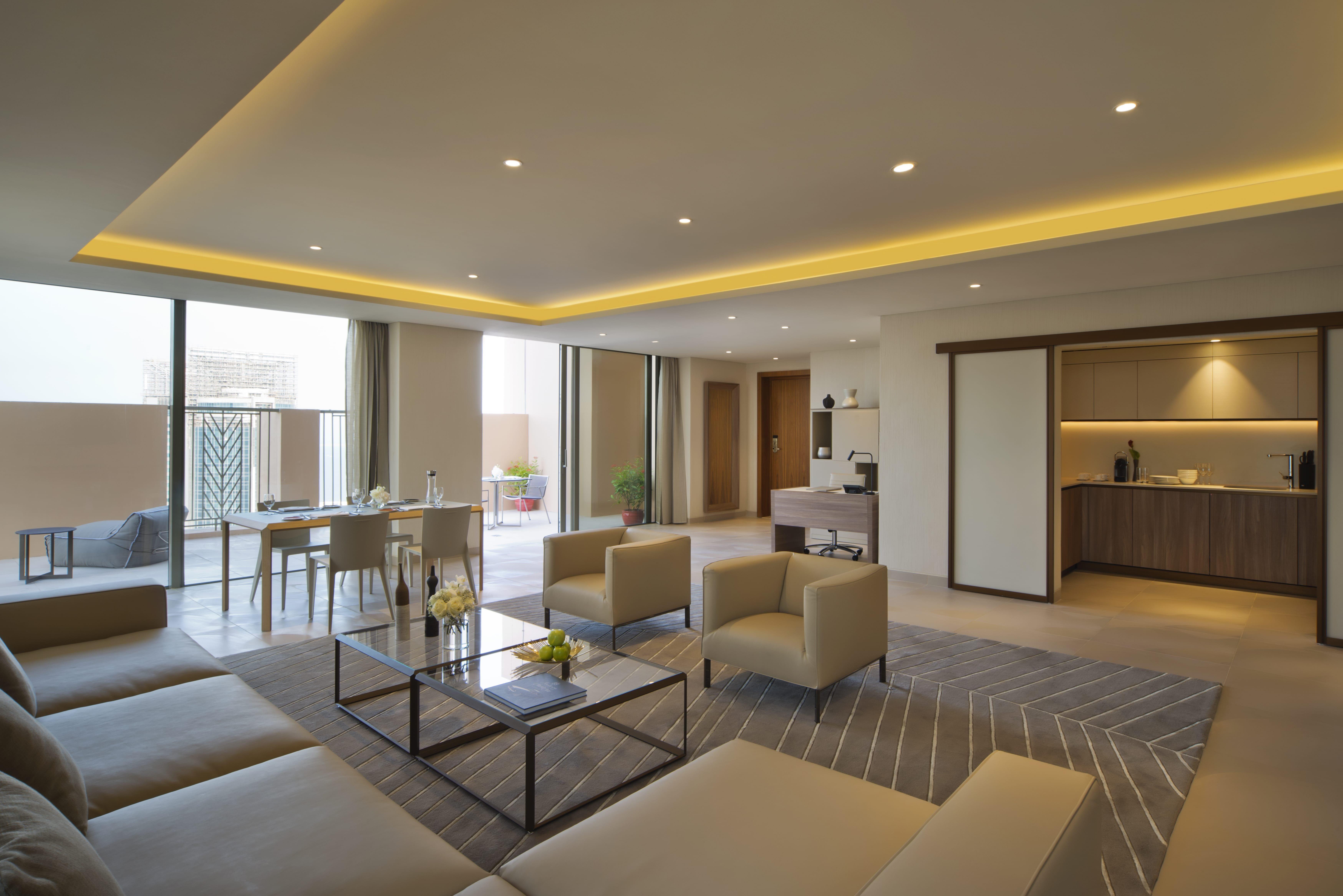 Voco Doha West Bay Suites, An Ihg Hotel Esterno foto