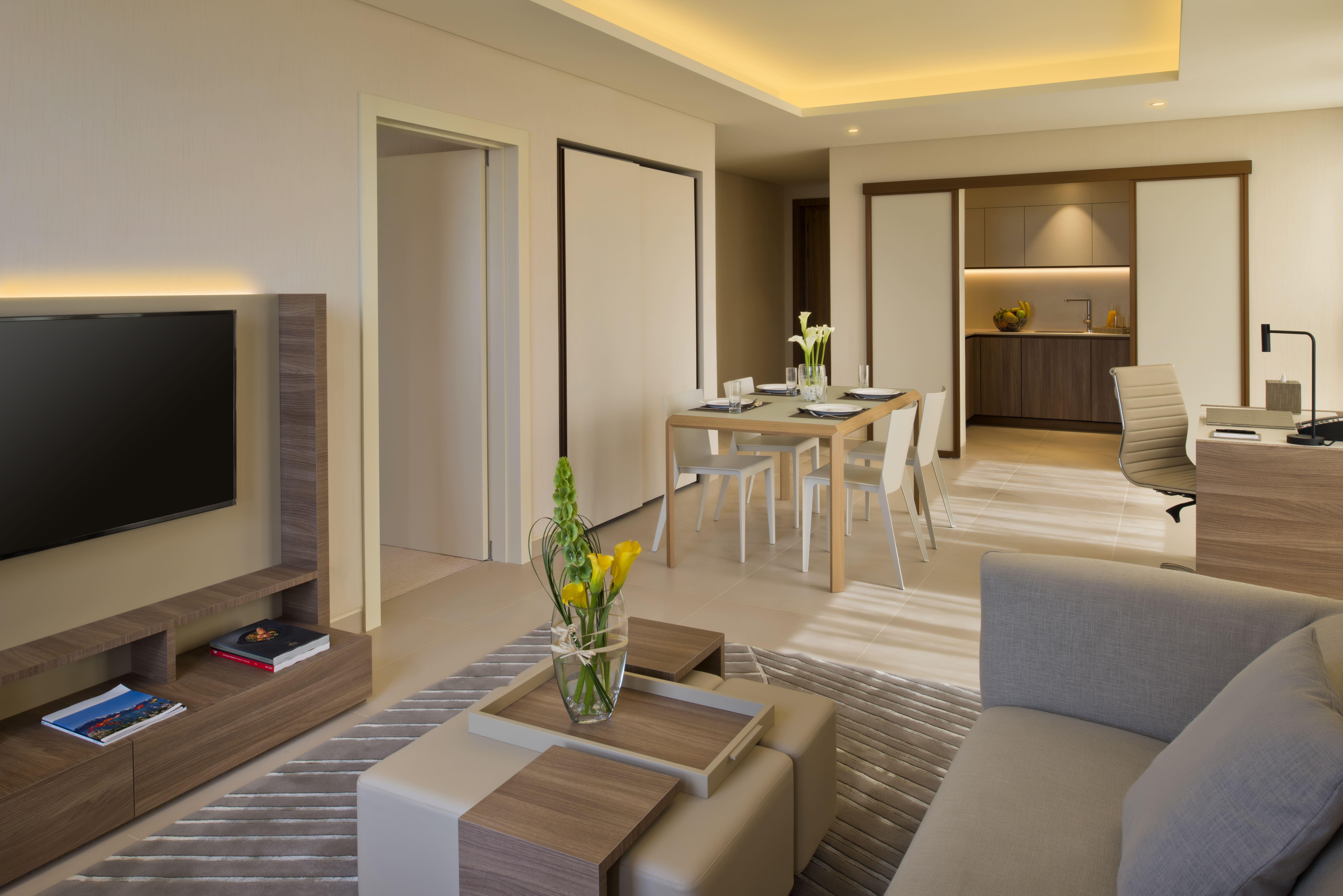 Voco Doha West Bay Suites, An Ihg Hotel Esterno foto